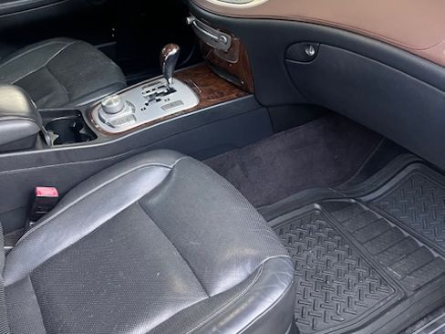 Used 2009 Hyundai Genesis 4.6 w/ Technology Pkg 5 image 13