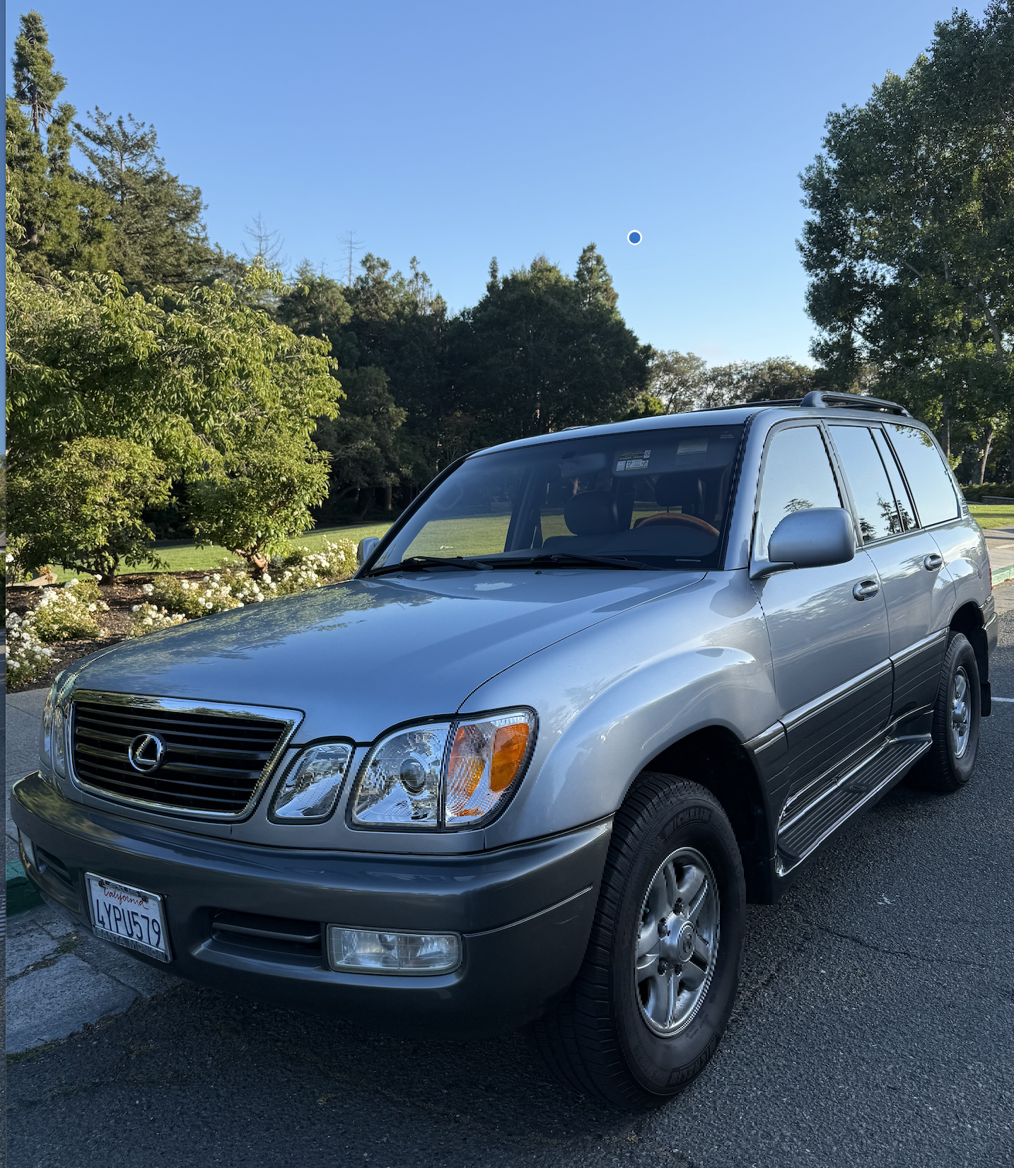 Used 2002 Lexus LX 470 4WD image 2