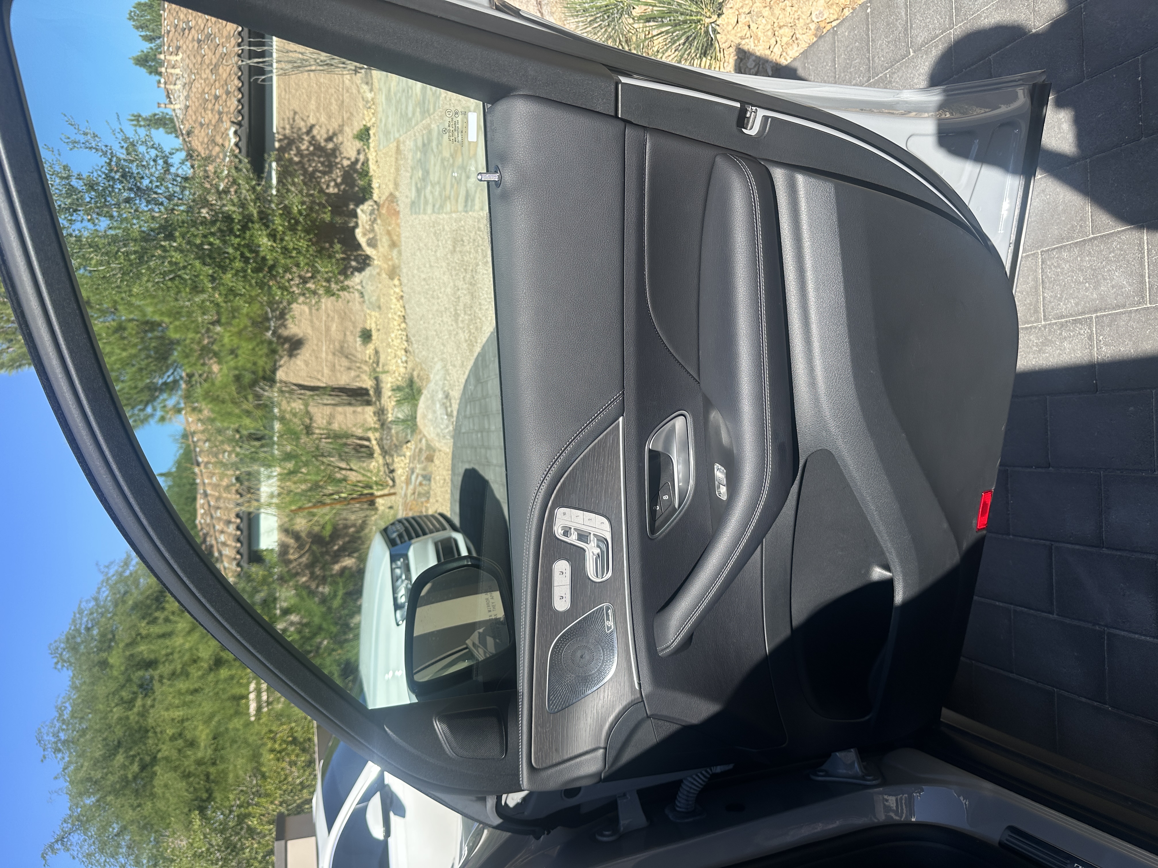 Used 2024 Mercedes-Benz GLE 450e 4MATIC image 14