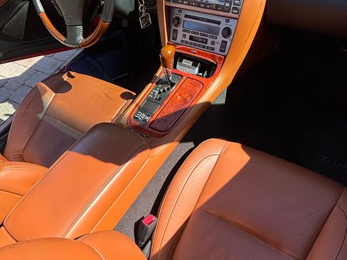 Used 2003 Lexus SC 430 Convertible image 9