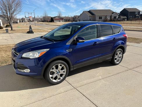 Used 2013 Ford Escape SEL image 1
