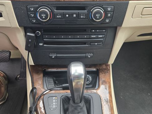 Used 2007 BMW 335i Convertible RWD image 17