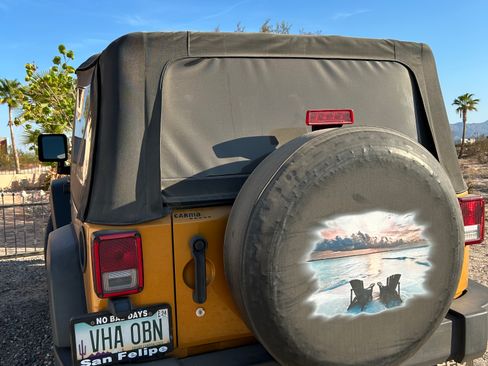 Used 2014 Jeep Wrangler Sport w/ Connectivity Group image 6