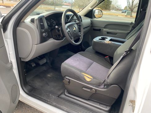 Used 2013 Chevrolet Silverado 1500 W/T image 14