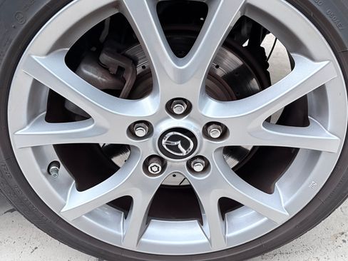 Used 2013 MAZDA MX-5 Miata Grand Touring w/ Premium Pkg image 16