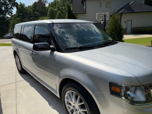 Used 2018 Ford Flex SEL w/ Equipment Group 202A FWD image 1