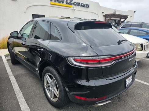 Used 2020 Porsche Macan image 4