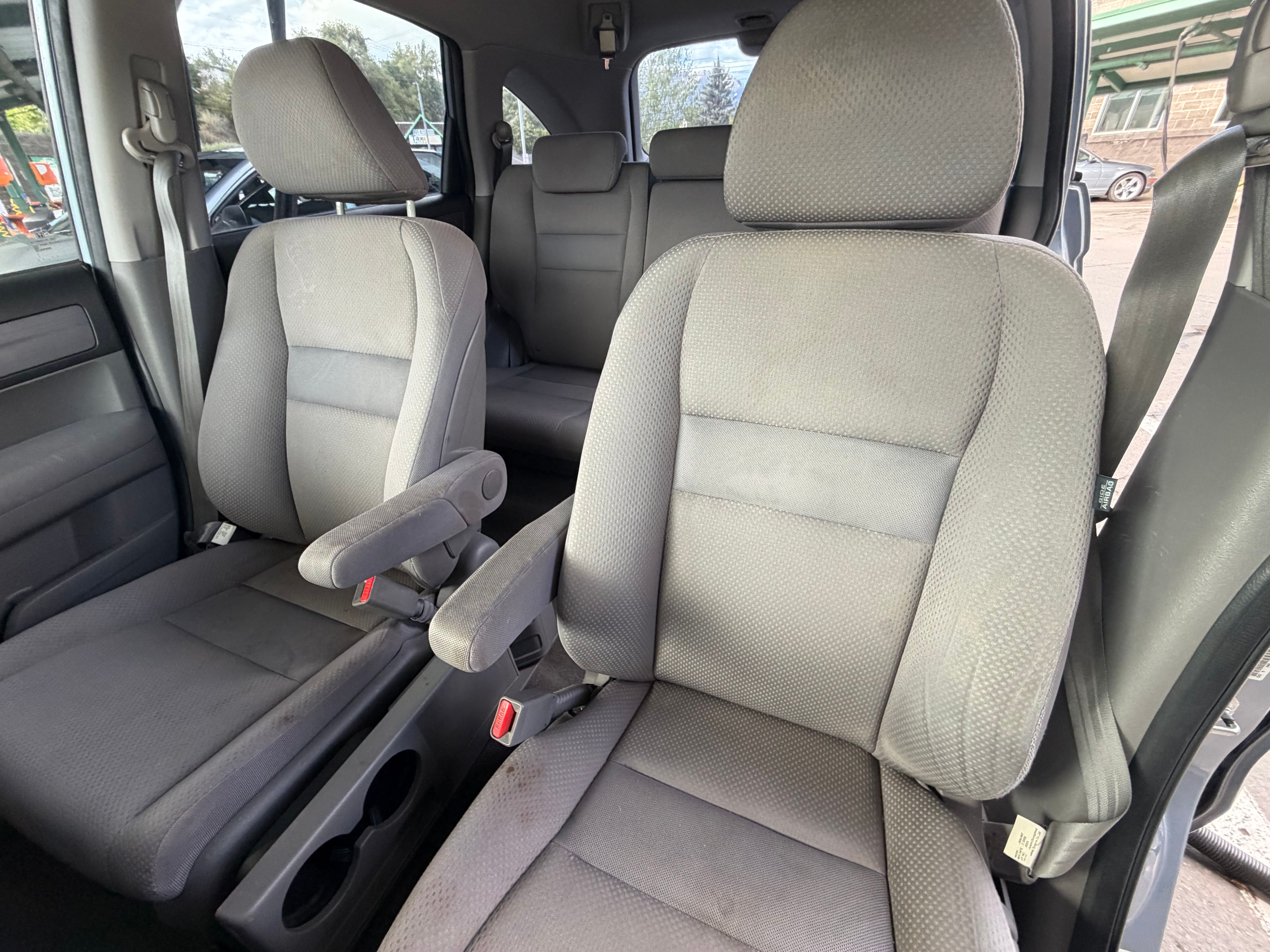 Used 2009 Honda CR-V LX image 9
