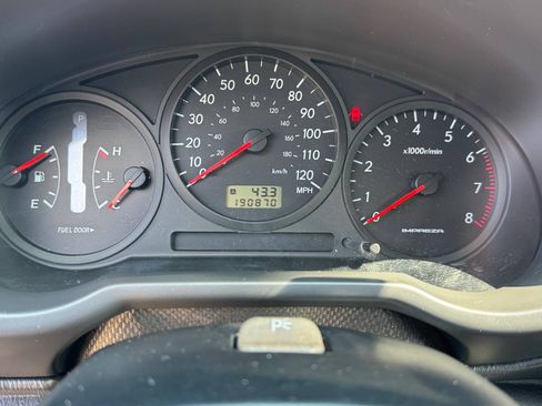 Used 2005 Subaru Impreza RS image 13