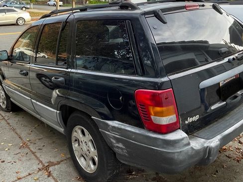 Used 2000 Jeep Grand Cherokee Laredo image 2