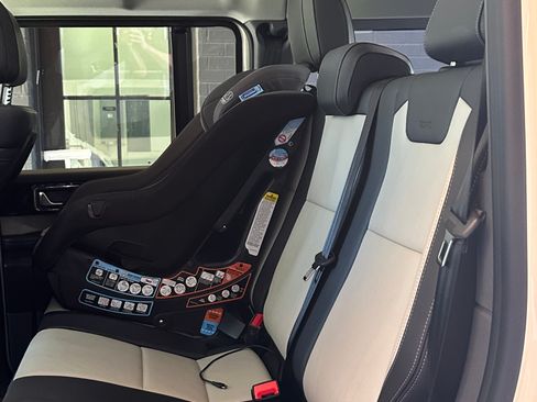 Used 2024 INEOS Grenadier image 5