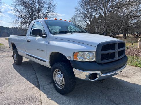 Used 2005 Dodge Ram 2500 Truck ST w/ Trailer Tow Group image 1
