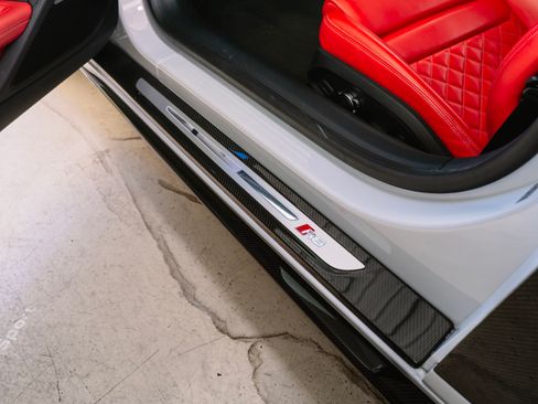 Used 2023 Audi R8 V10 performance image 11