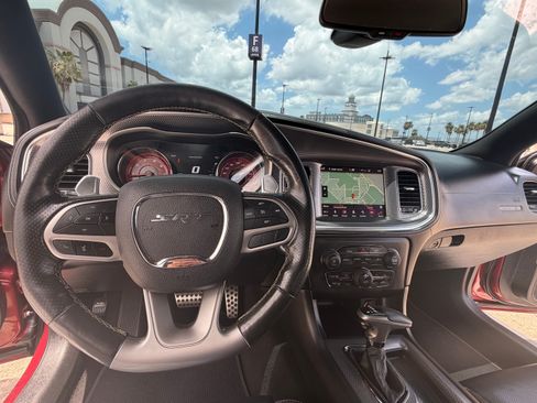 Used 2019 Dodge Charger SRT Hellcat w/ Harman/Kardon Audio Group RWD image 13