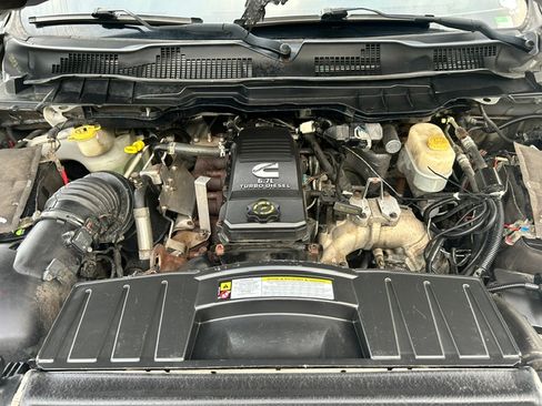 Used 2010 Dodge Ram 2500 Truck ST w/ ST Popular Equipment Group image 14