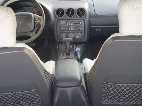 Used 1999 Pontiac Firebird Formula image 21