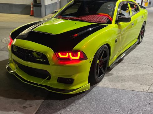 Used 2012 Dodge Charger SRT8 w/ Adaptive Cruise Control Group image 11