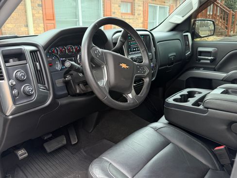 Used 2018 Chevrolet Silverado 1500 LT w/ All Star Edition image 11