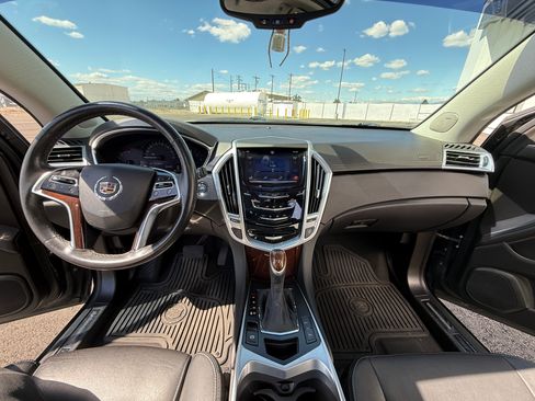 Used 2014 Cadillac SRX Luxury FWD image 8