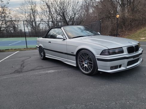 Used 1998 BMW M3 Convertible image 6