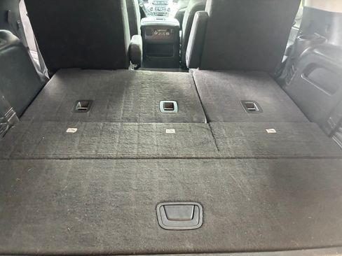 Used 2020 GMC Yukon SLT image 13