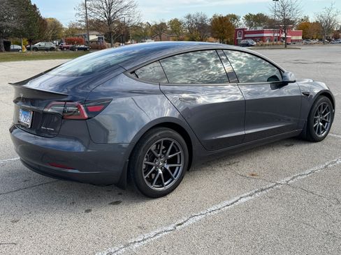 Used 2023 Tesla Model 3 Long Range image 2