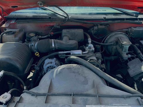 Used 1996 Chevrolet Silverado 1500 2WD Regular Cab image 13