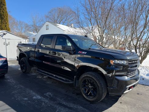 Used 2019 Chevrolet Silverado 1500 LT Trail Boss image 1