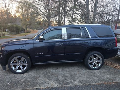 Used 2019 Chevrolet Tahoe Premier image 2