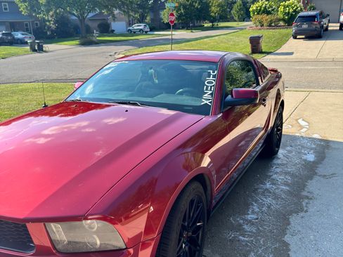 Used 2007 Ford Mustang Coupe RWD image 4