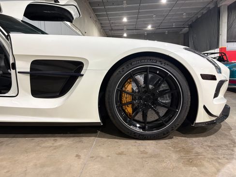 Used 2014 Mercedes-Benz SLS AMG Black Series image 27