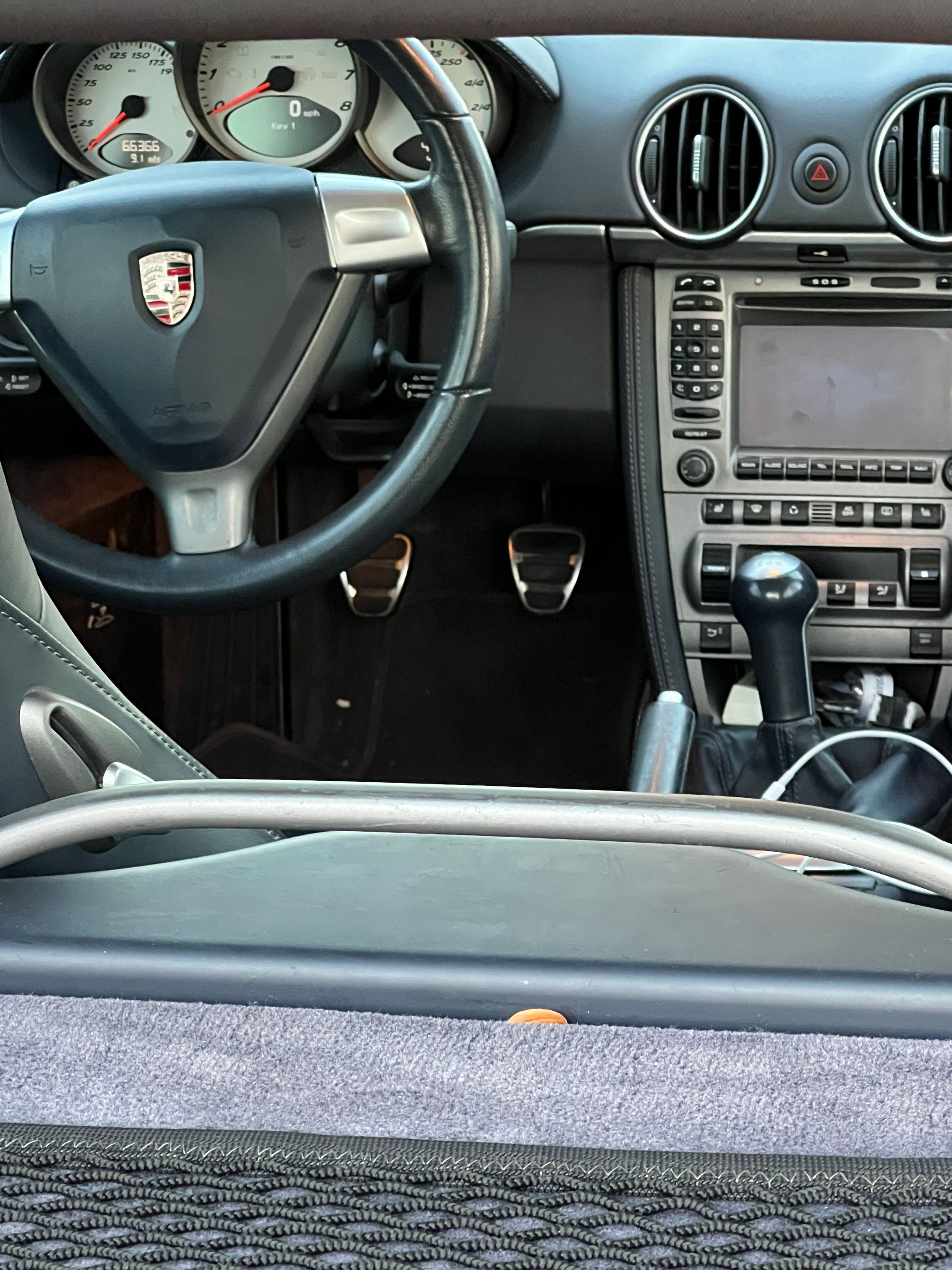 Used 2008 Porsche Cayman S Sport RWD image 11