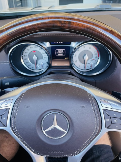 Used 2013 Mercedes-Benz SL 550 image 12