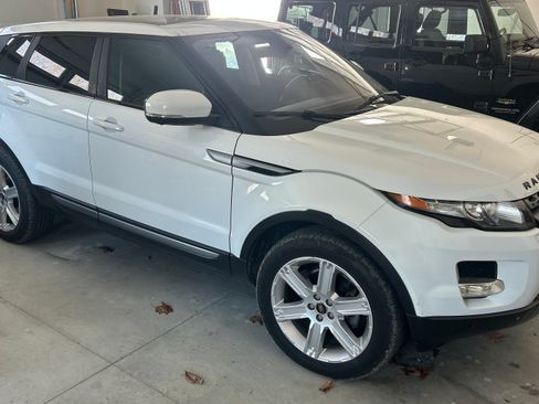 Used 2013 Land Rover Range Rover Evoque Pure Premium image 4