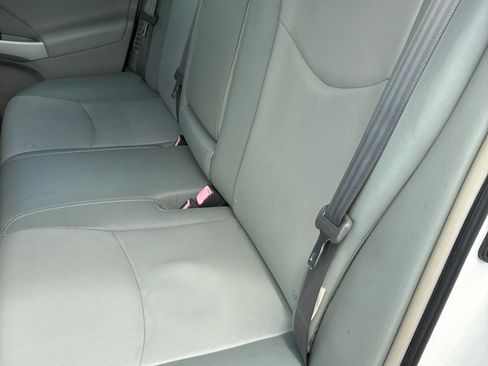 Used 2012 Toyota Prius Four w/ Deluxe Solar Roof Pkg FWD image 10