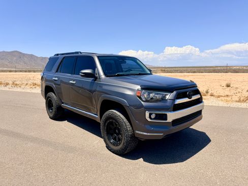 Used 2015 Toyota 4Runner Limited AWD/4WD image 11