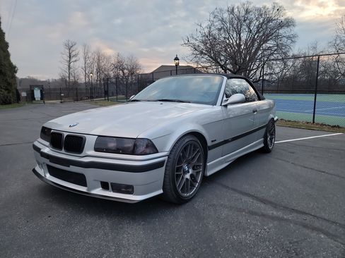 Used 1998 BMW M3 Convertible image 1
