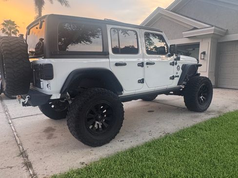 Used 2020 Jeep Wrangler Unlimited Sport AWD/4WD image 8