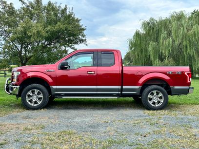 Used 2015 Ford F150 XLT w/ Equipment Group 301A Mid