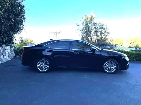 Used 2016 Lexus ES 350 image 2