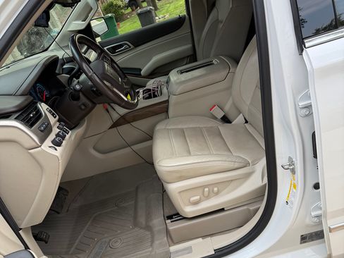 Used 2020 GMC Yukon XL Denali w/ Denali Ultimate Package AWD/4WD image 6