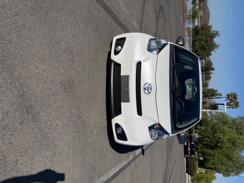 Used 2015 Scion iQ image 1