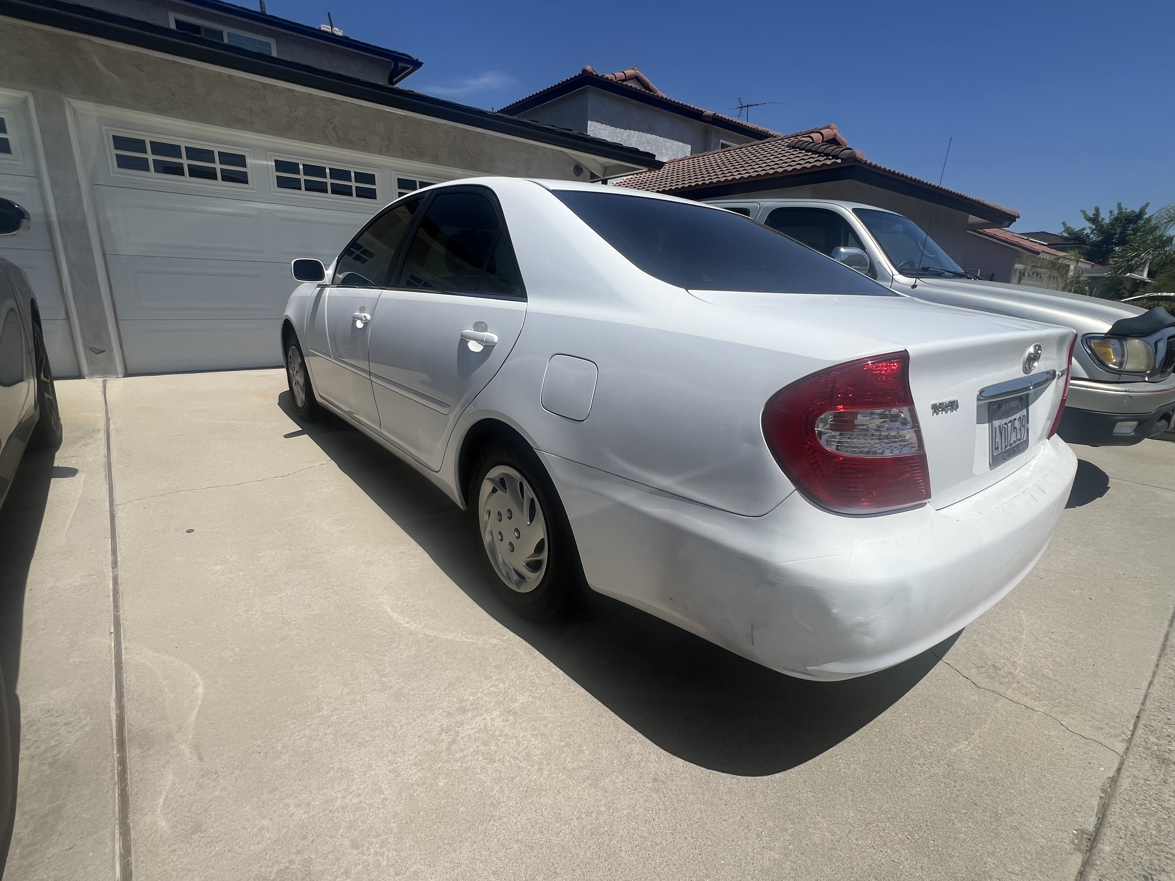 Used 2002 Toyota Camry LE w/ Pkg 1 FWD image 8