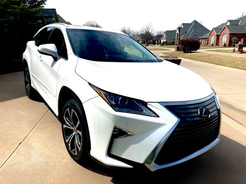 Used 2017 Lexus RX 350 350 Sport Utility 4D w/ Premium Package image 2