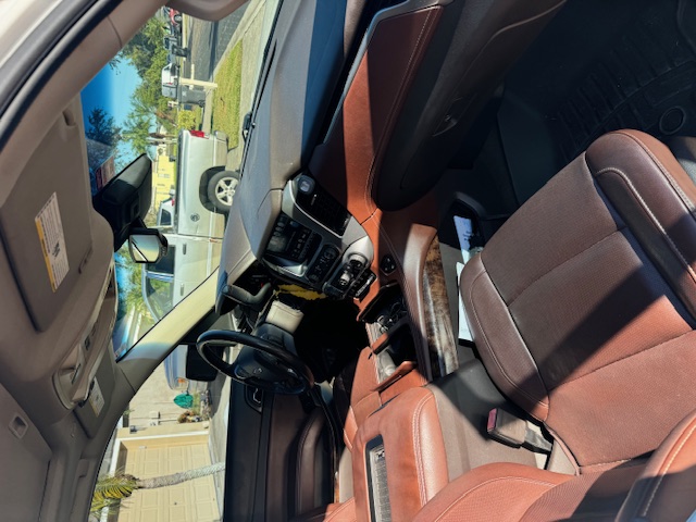 Used 2017 Chevrolet Tahoe Premier RWD image 18