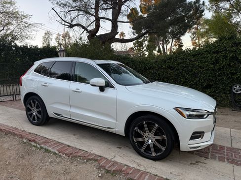 Used 2021 Volvo XC60 T5 Inscription w/ Protection Package Premier image 1