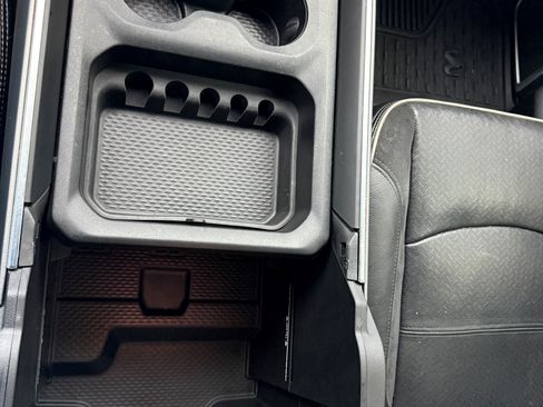 Used 2020 RAM 2500 Laramie image 15