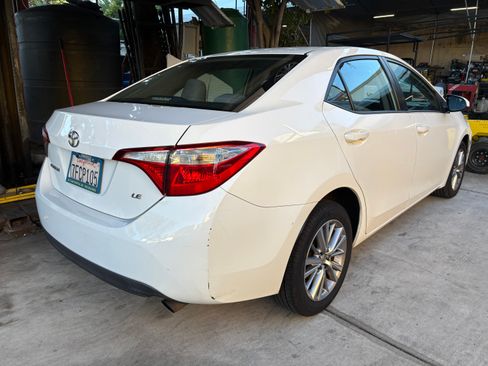 Used 2014 Toyota Corolla LE image 8
