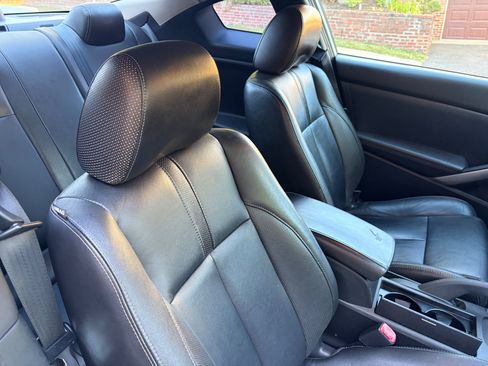 Used 2011 Nissan Altima 2.5 S w/ 2.5S Premium Pkg FWD image 12