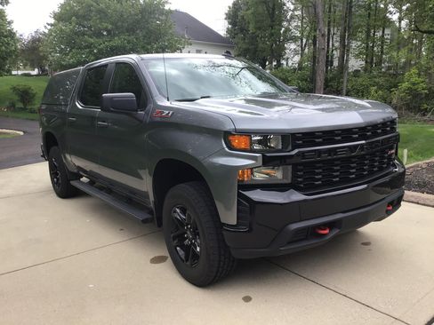 Used 2021 Chevrolet Silverado 1500 Custom Trail Boss AWD/4WD image 11